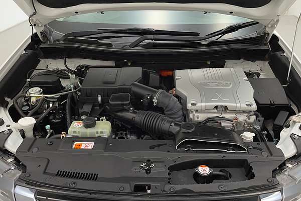 2017 Mitsubishi Outlander PHEV LS ZK