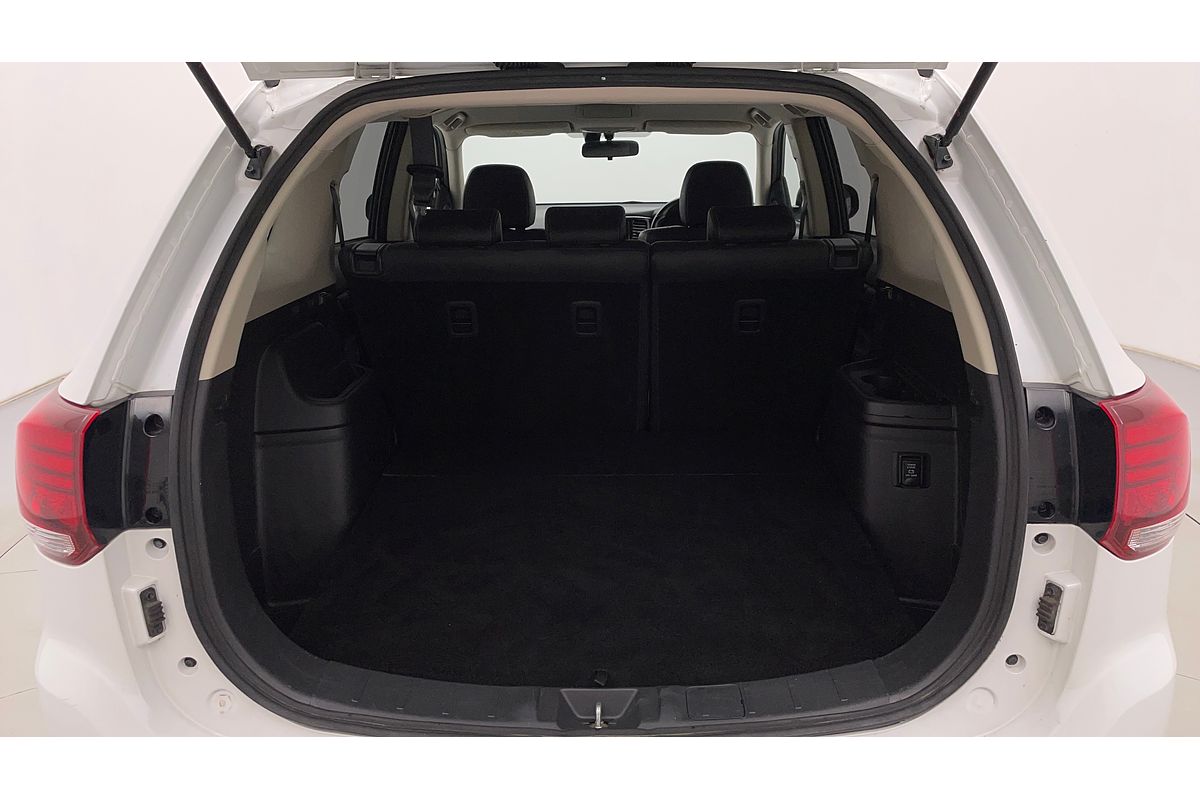 2017 Mitsubishi Outlander PHEV LS ZK