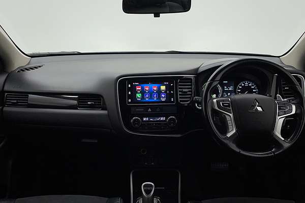 2017 Mitsubishi Outlander PHEV LS ZK