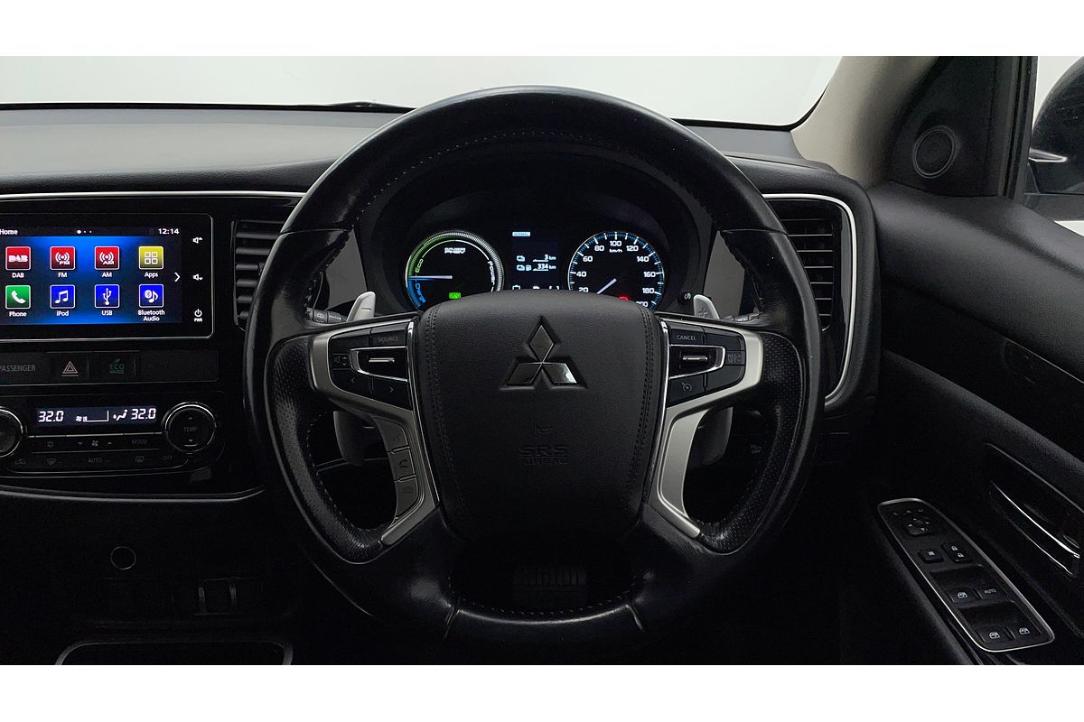 2017 Mitsubishi Outlander PHEV LS ZK