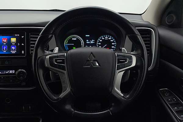 2017 Mitsubishi Outlander PHEV LS ZK