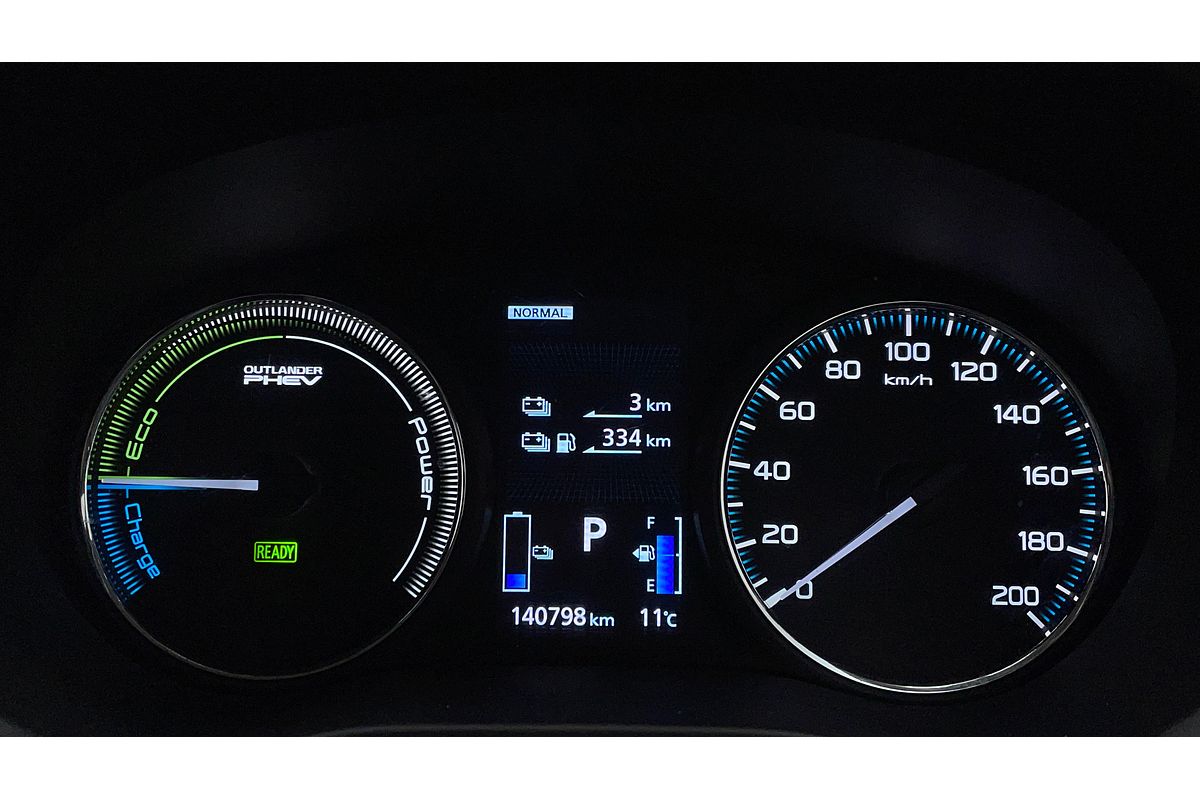2017 Mitsubishi Outlander PHEV LS ZK