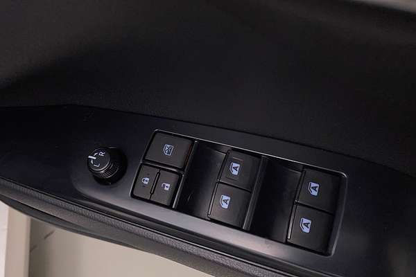 2018 Toyota Camry Ascent ASV70R