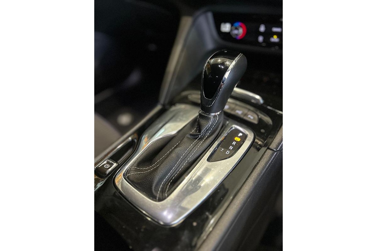 2019 Holden Commodore RS ZB