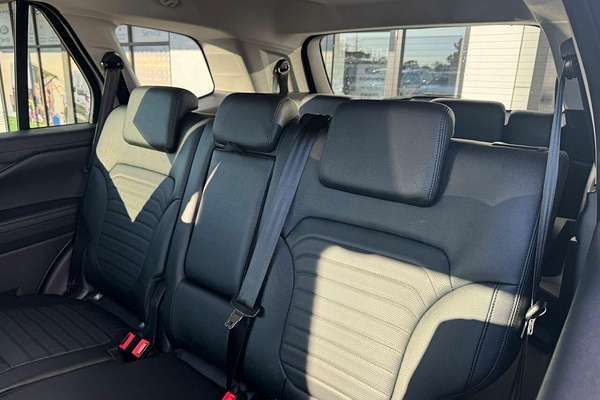 2024 Ford Everest Sport