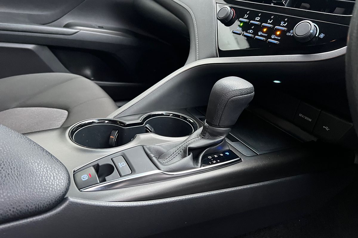 2021 Toyota Camry Ascent ASV70R
