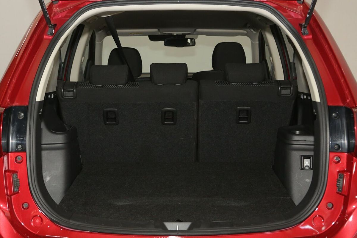 2019 Mitsubishi Outlander ES ZL