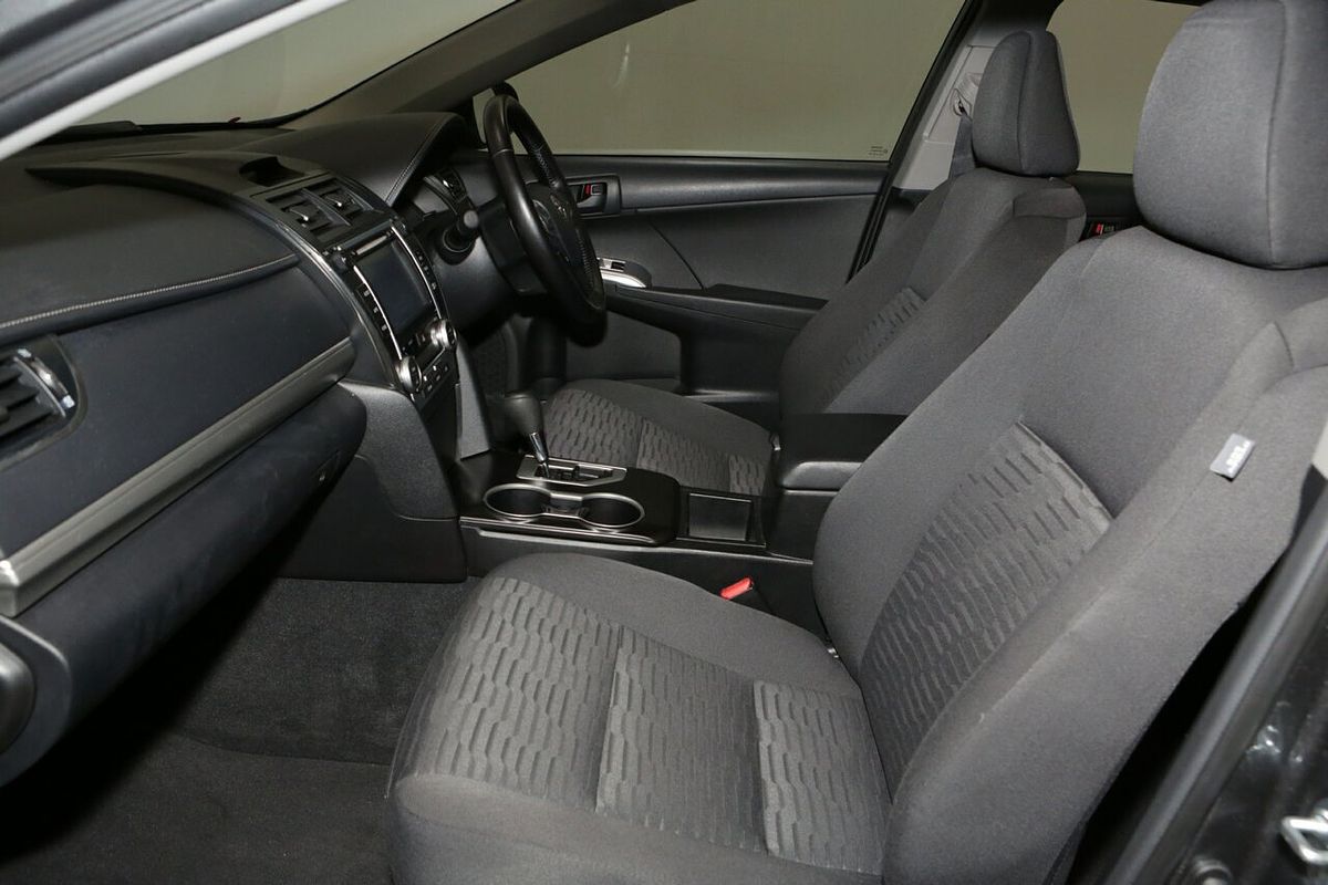 2016 Toyota Camry RZ ASV50R
