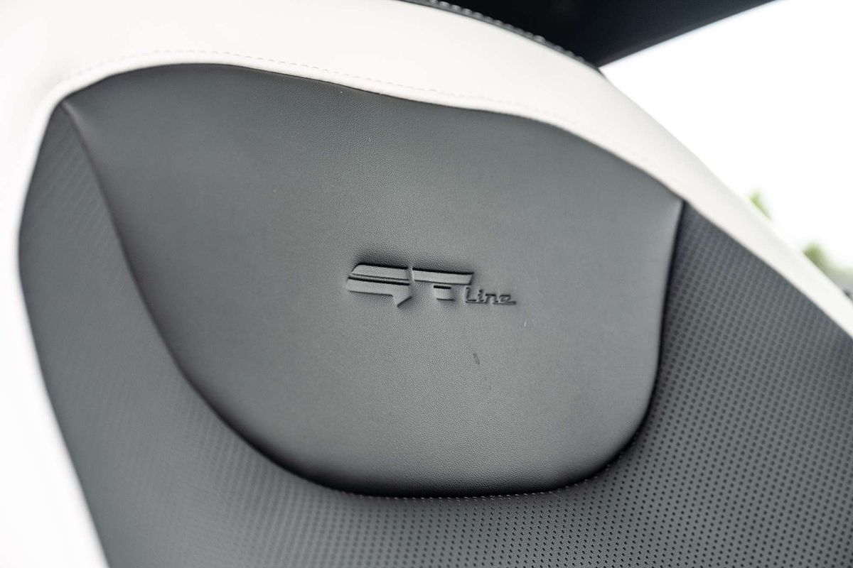 2025 Kia K4 GT-Line CL4m
