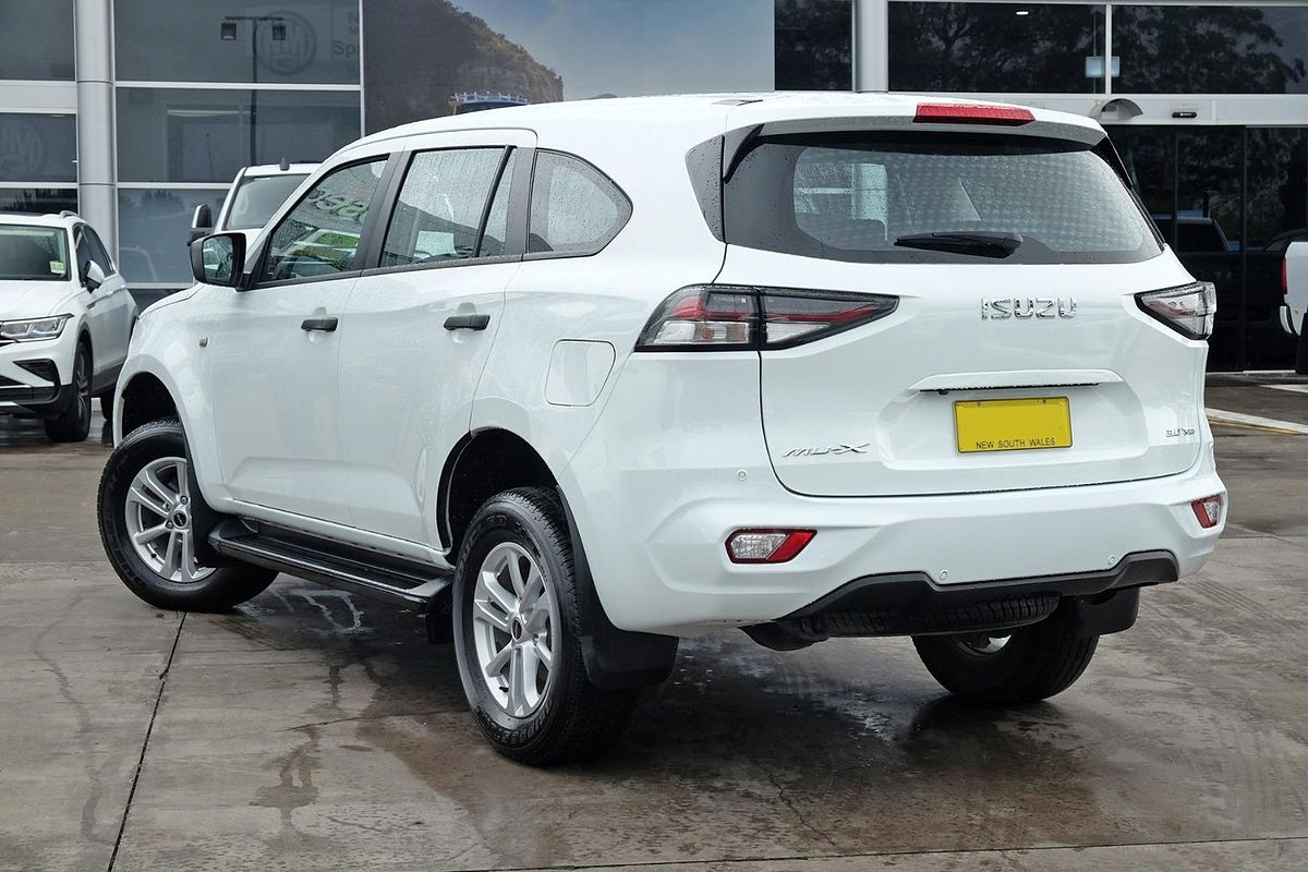 2022 Isuzu MU-X LS-M
