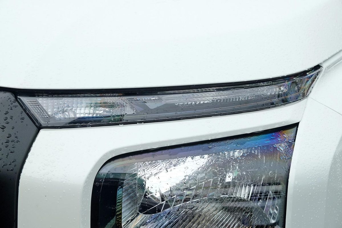 2024 Mitsubishi Triton GLX MV 4X4
