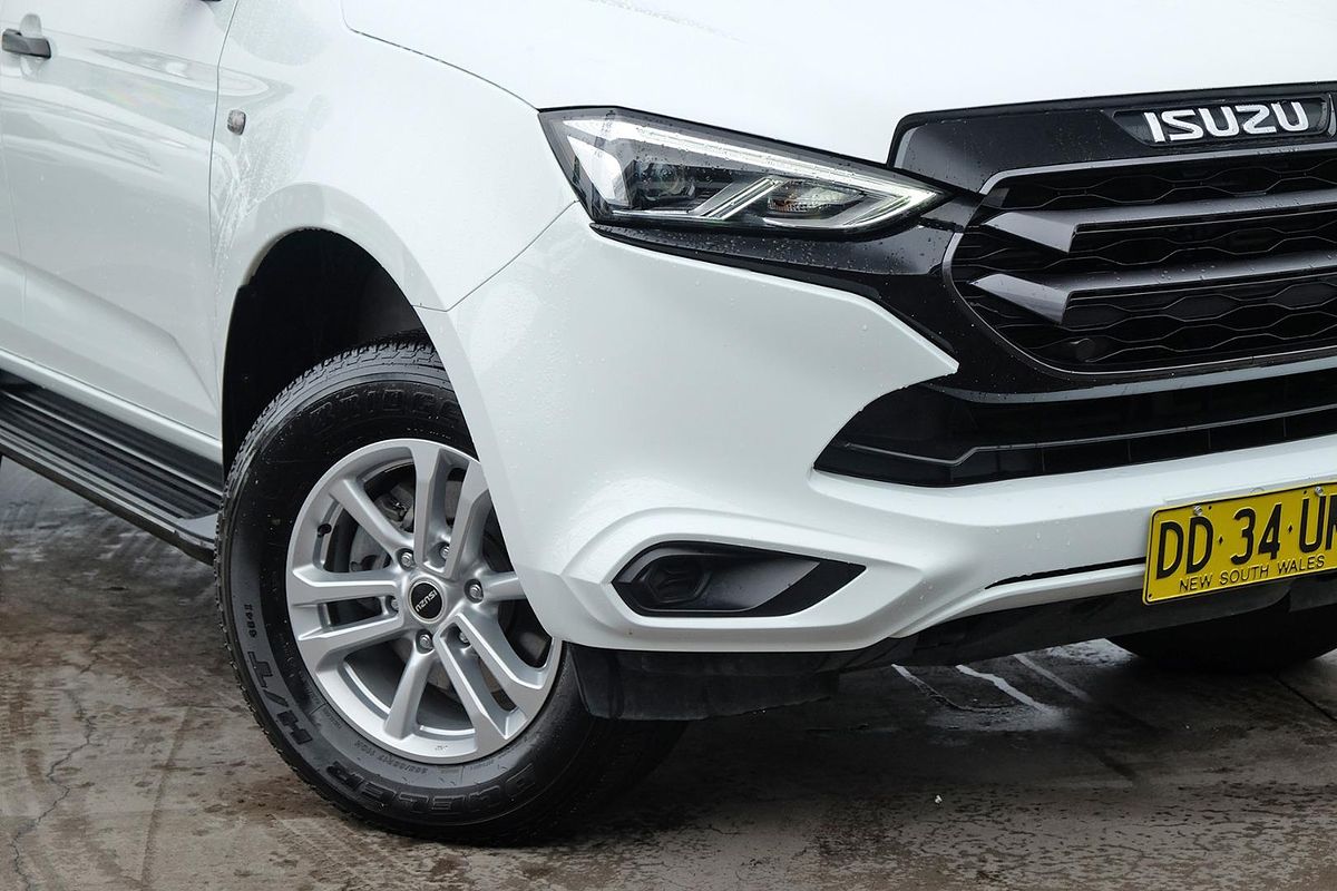 2022 Isuzu MU-X LS-M