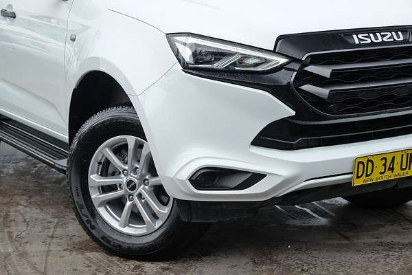 2022 Isuzu MU-X LS-M