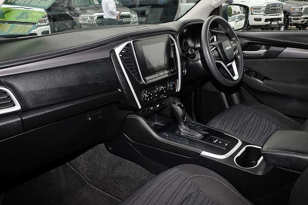 2022 Isuzu MU-X LS-M
