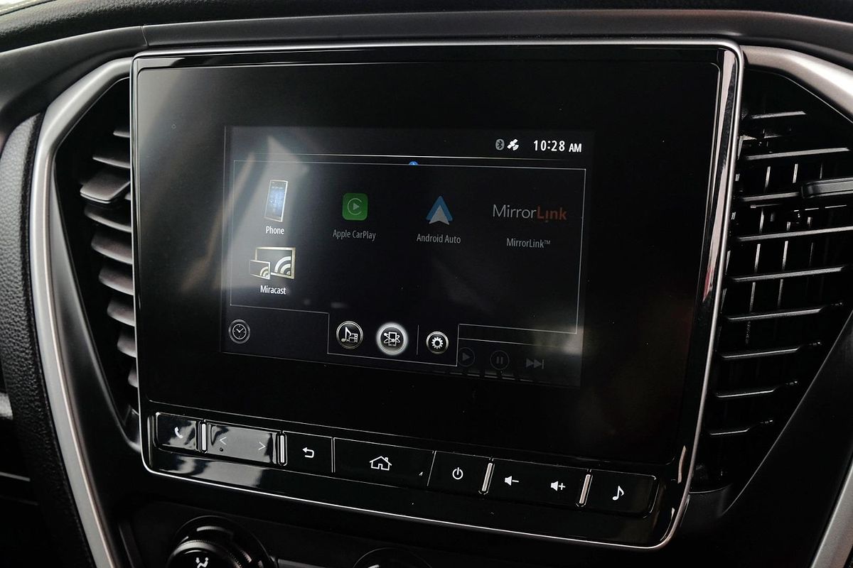 2022 Isuzu MU-X LS-M