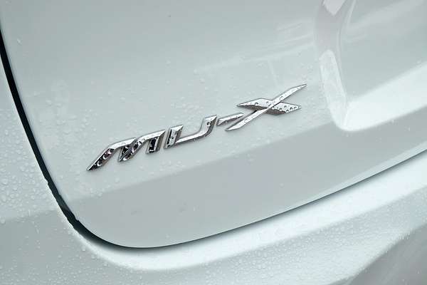 2022 Isuzu MU-X LS-M
