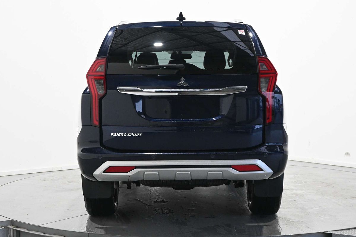 2020 Mitsubishi Pajero GLS NX