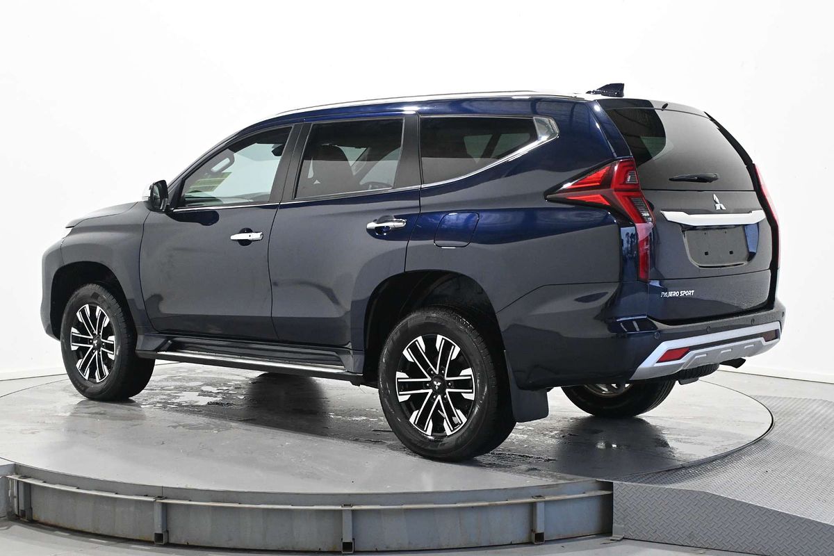 2020 Mitsubishi Pajero GLS NX