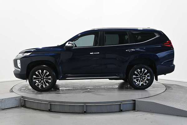 2020 Mitsubishi Pajero GLS NX