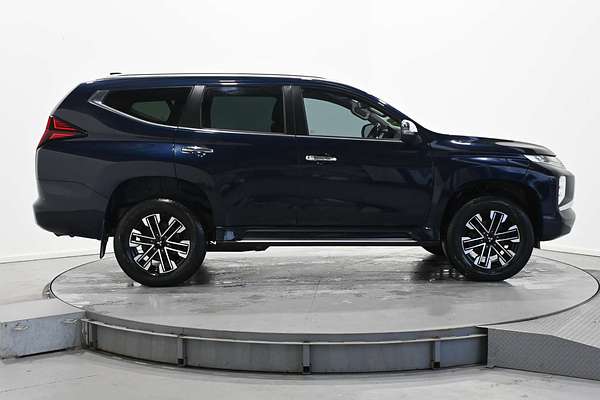 2020 Mitsubishi Pajero GLS NX