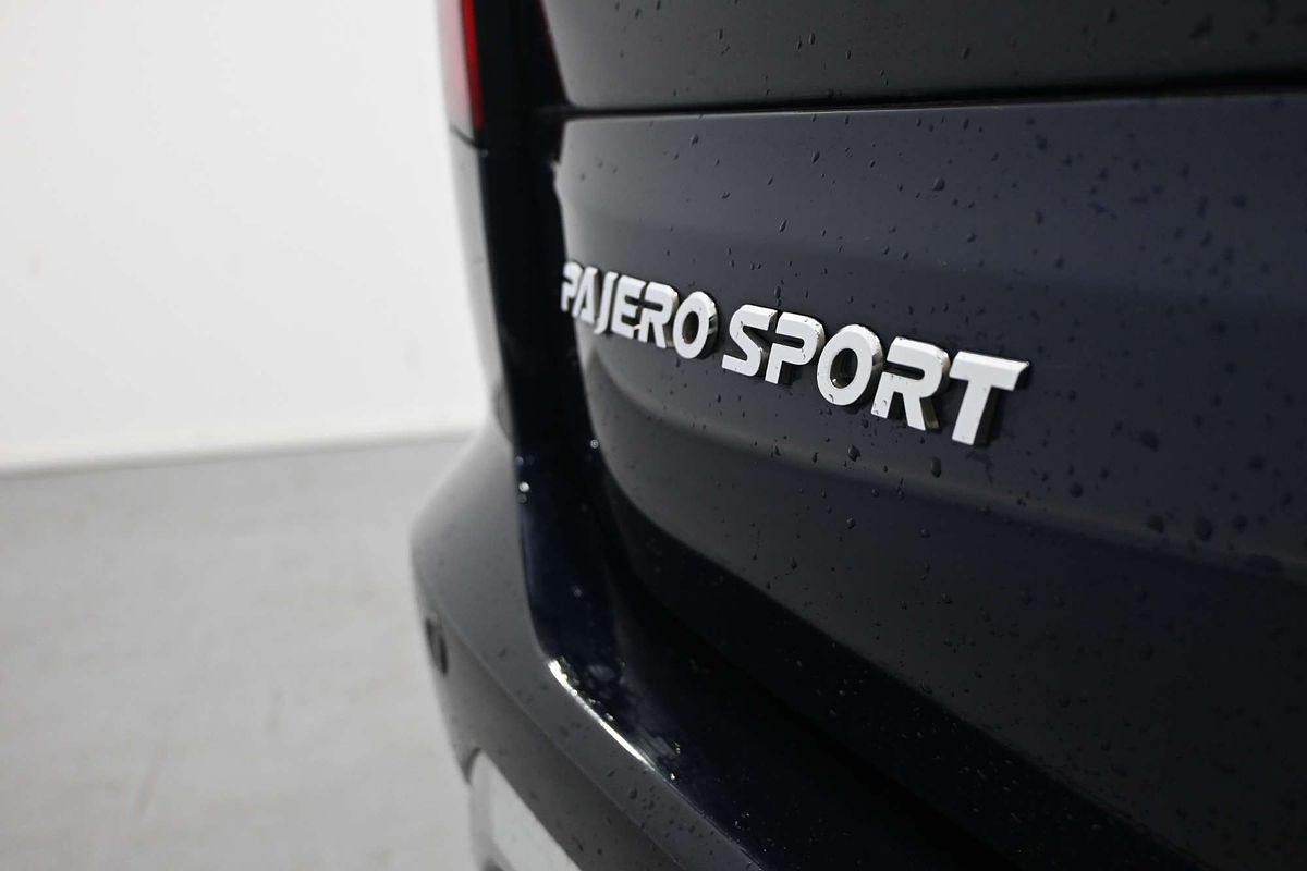 2020 Mitsubishi Pajero GLS NX