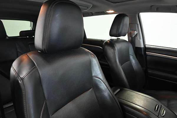 2016 Toyota Kluger Grande GSU50R