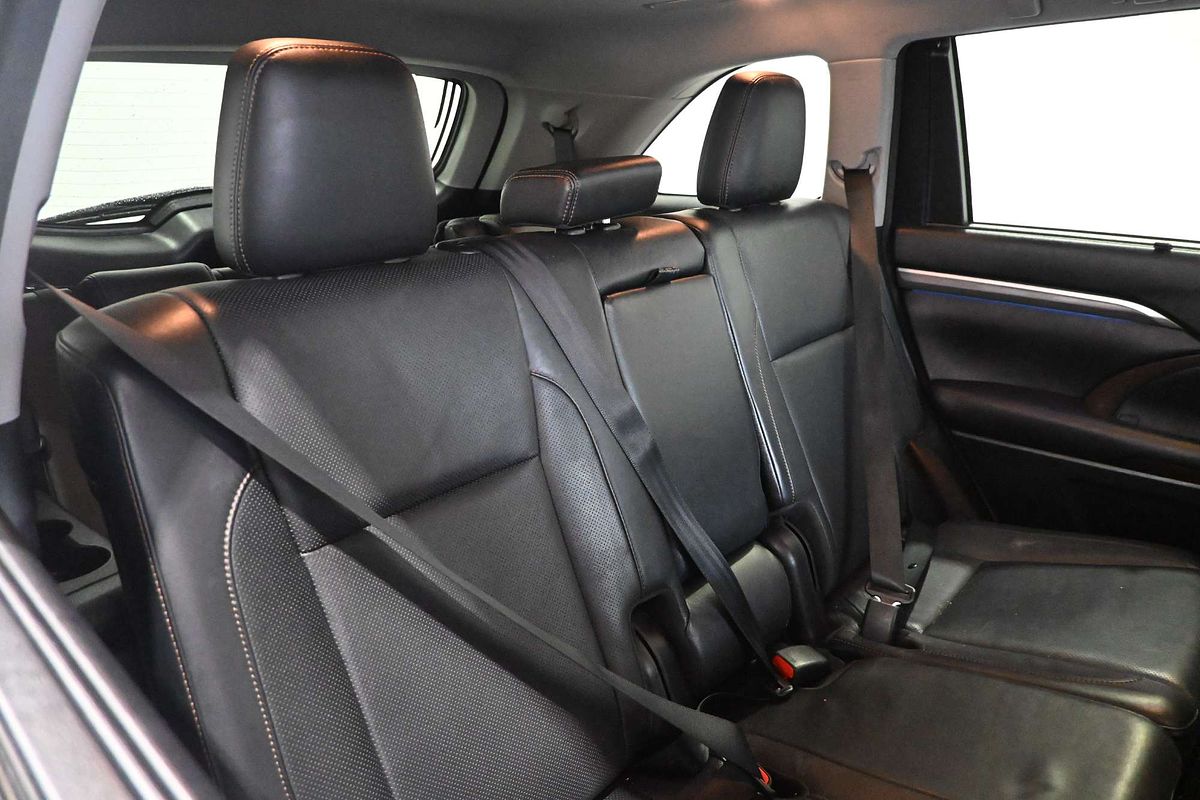 2016 Toyota Kluger Grande GSU50R