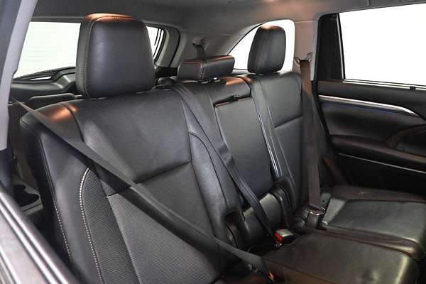 2016 Toyota Kluger Grande GSU50R