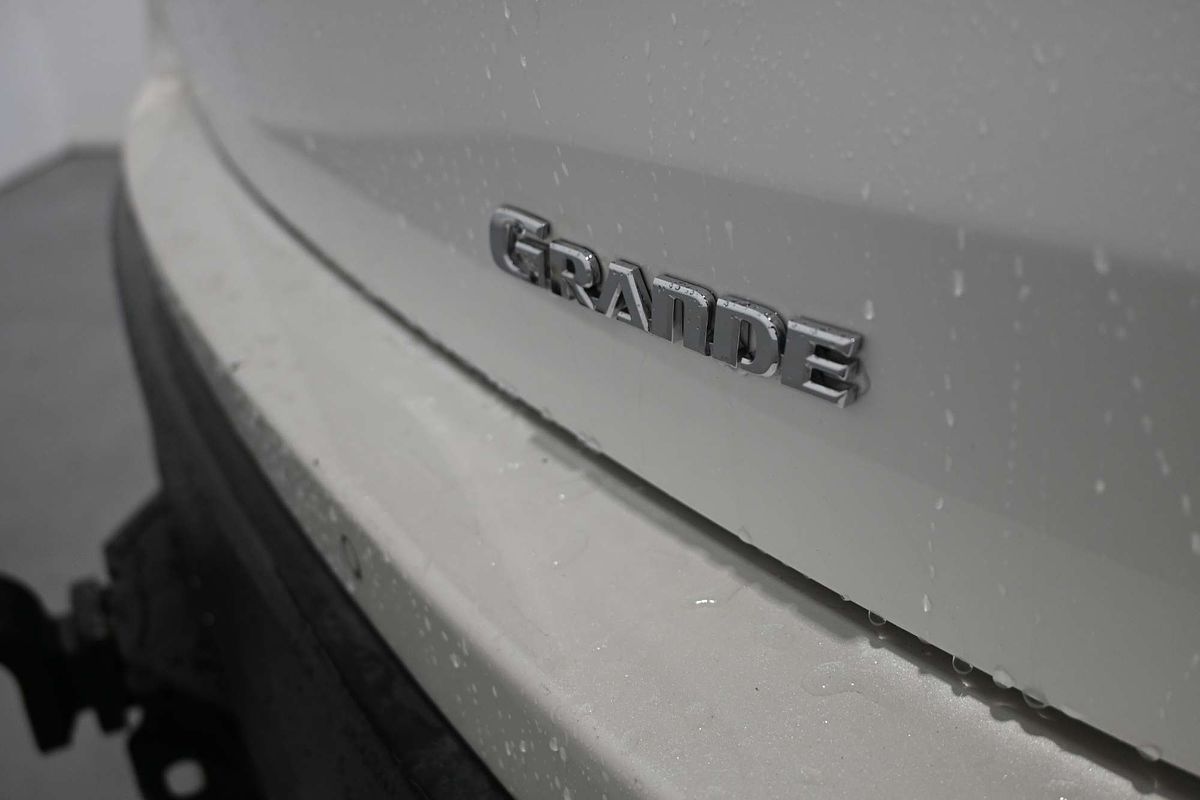 2016 Toyota Kluger Grande GSU50R