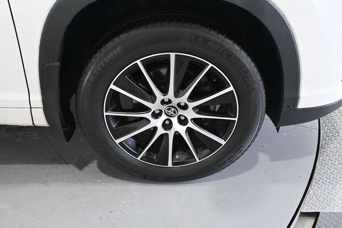 2016 Toyota Kluger Grande GSU50R