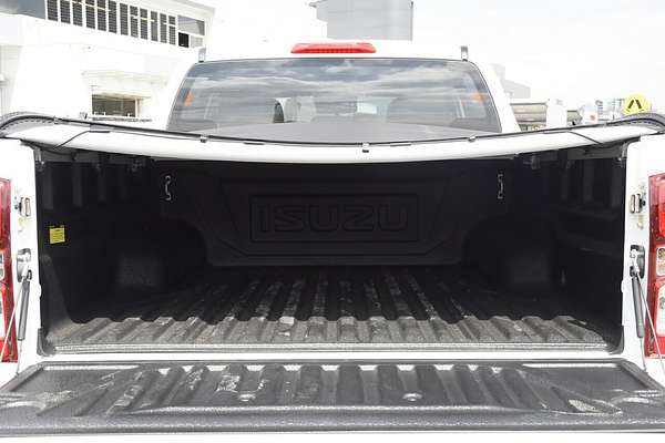 2025 Isuzu D-MAX SX High Ride Rear Wheel Drive