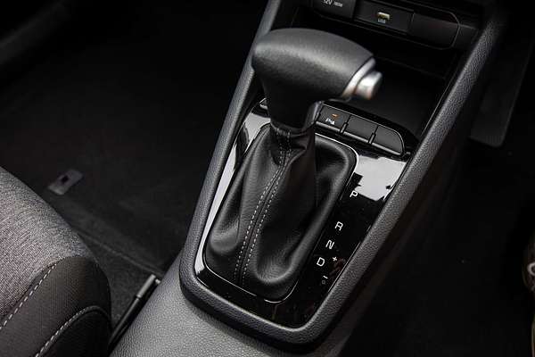 2025 Kia Stonic S YB
