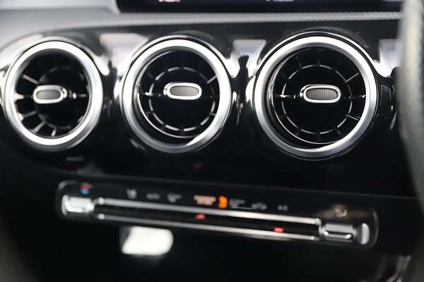 2020 Mercedes-Benz A-Class A180 V177
