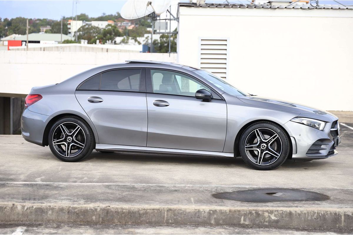 2020 Mercedes-Benz A-Class A180 V177