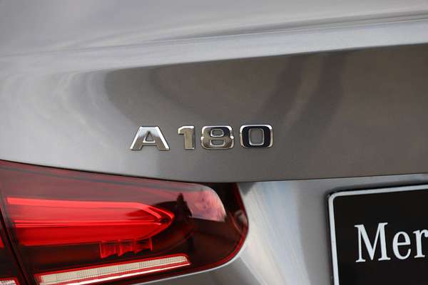 2020 Mercedes-Benz A-Class A180 V177