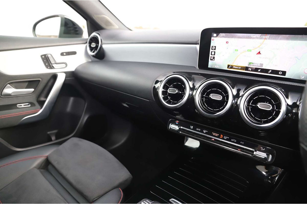 2020 Mercedes-Benz A-Class A180 V177