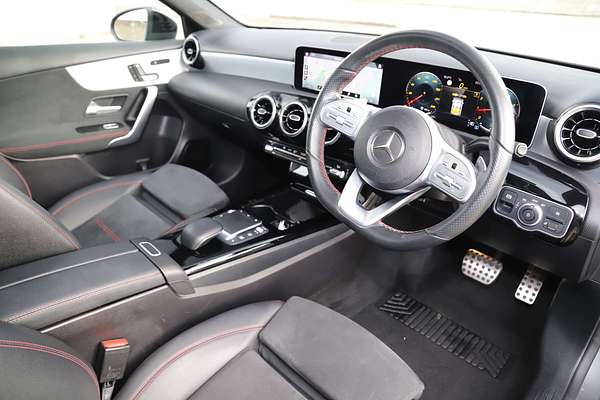 2020 Mercedes-Benz A-Class A180 V177