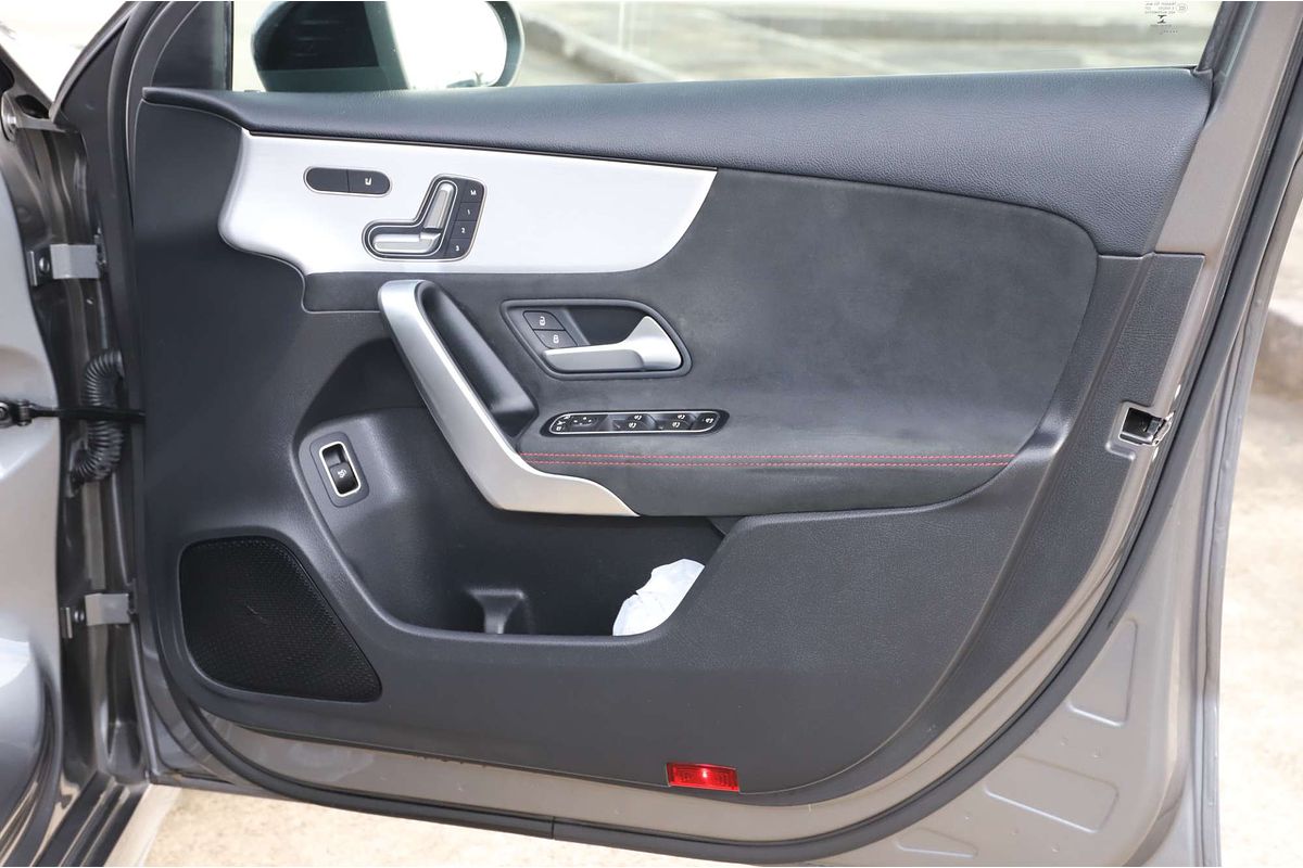 2020 Mercedes-Benz A-Class A180 V177