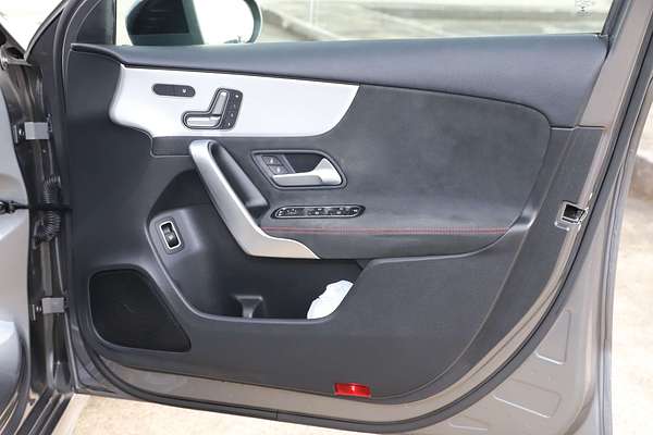 2020 Mercedes-Benz A-Class A180 V177