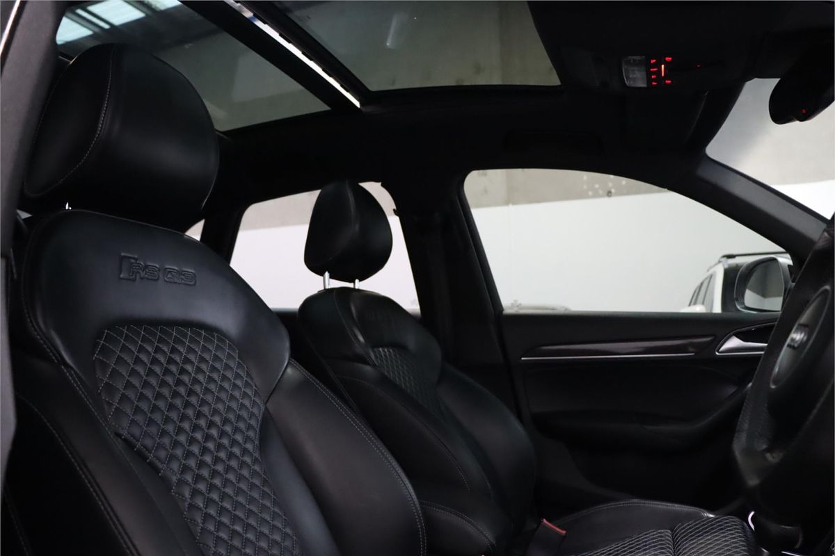 2014 Audi RS Q3 8U