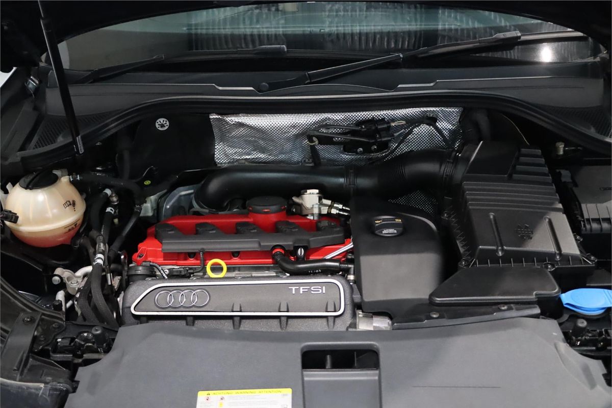 2014 Audi RS Q3 8U