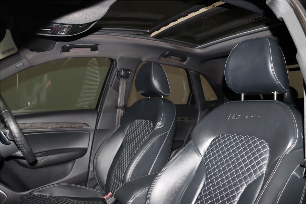 2014 Audi RS Q3 8U
