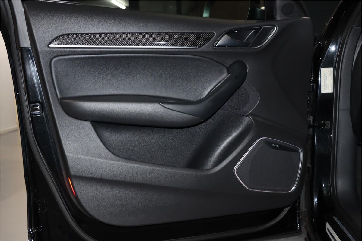 2014 Audi RS Q3 8U