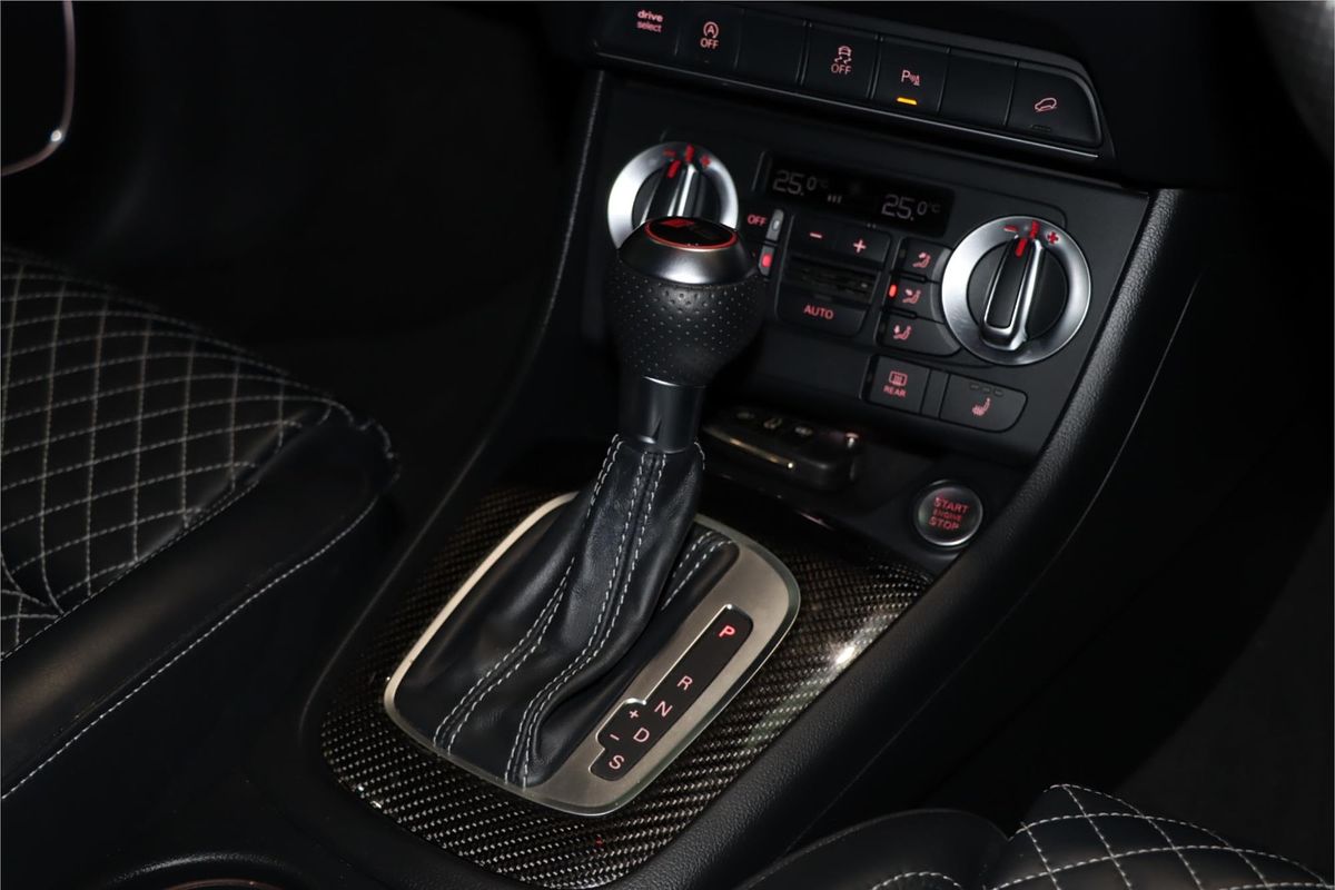 2014 Audi RS Q3 8U
