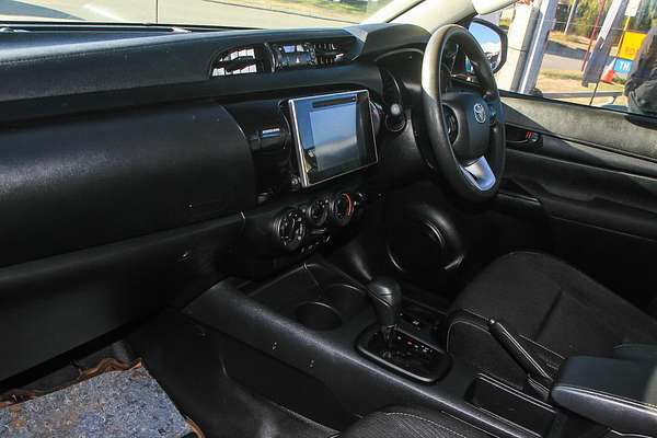 2020 Toyota Hilux SR GUN126R 4X4