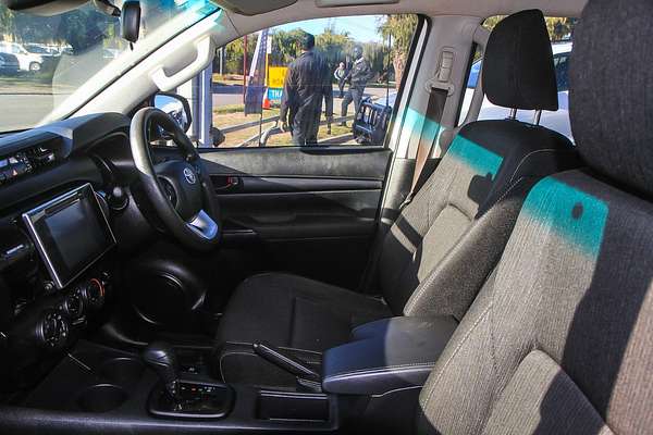 2020 Toyota Hilux SR GUN126R 4X4