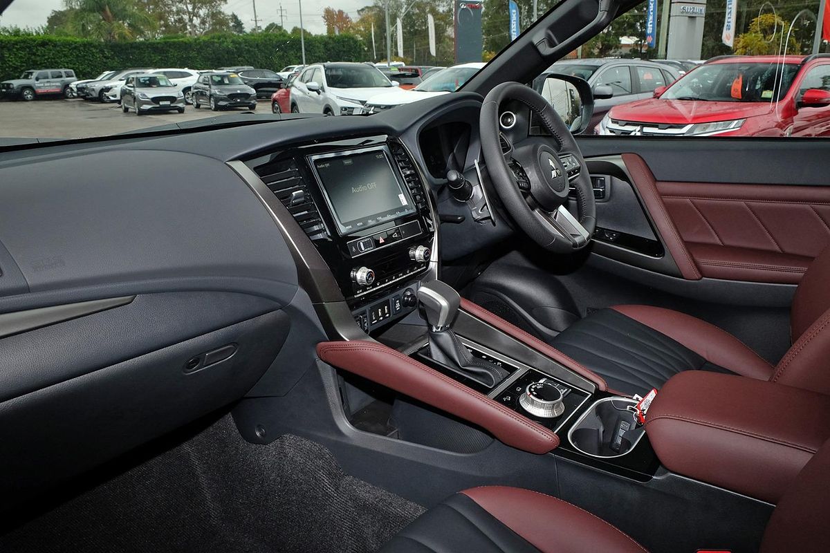 2024 Mitsubishi Pajero Sport GSR QG