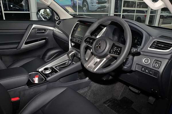 2024 Mitsubishi Pajero Sport Exceed QG