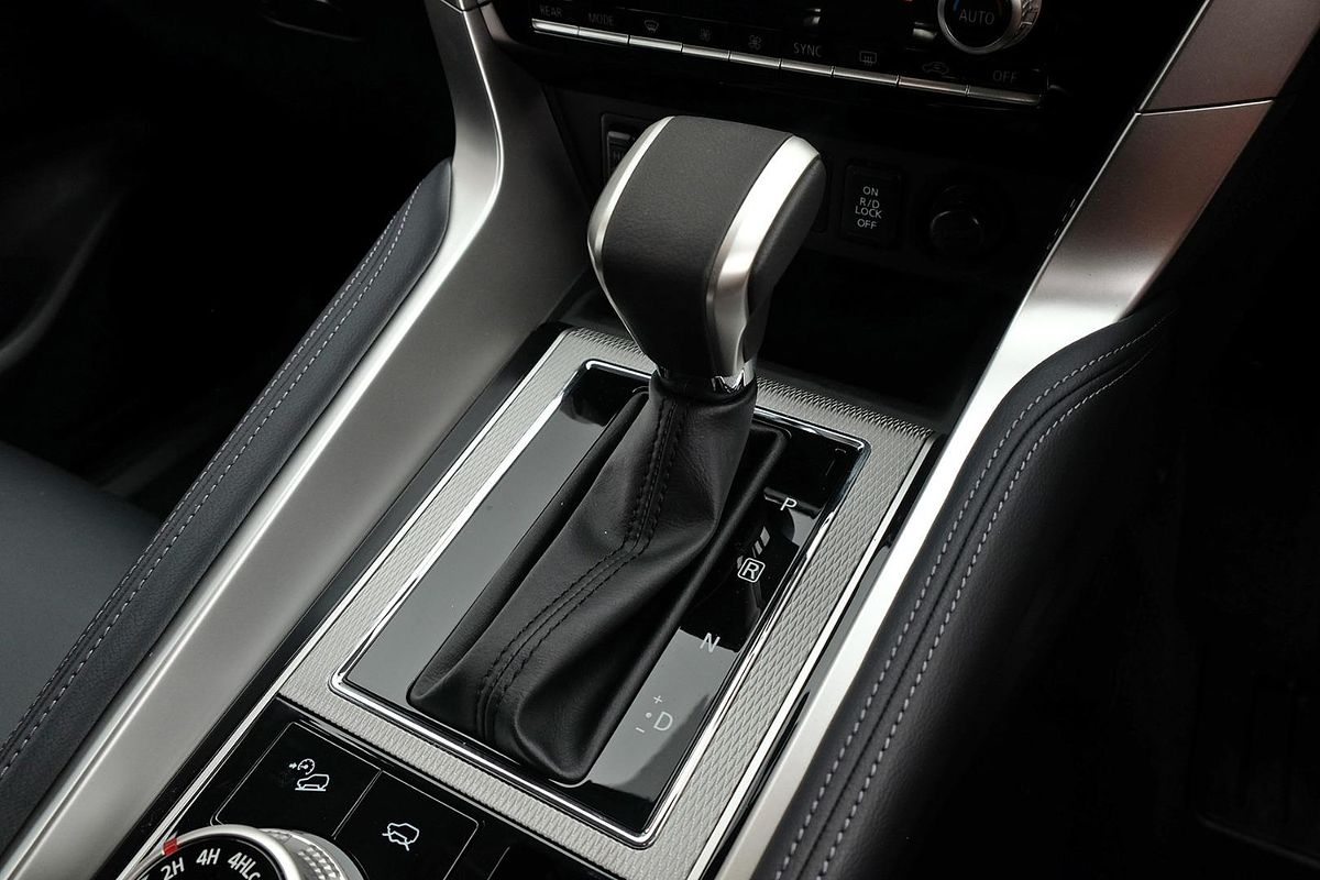 2024 Mitsubishi Pajero Sport Exceed QG