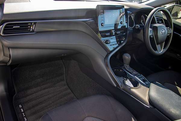 2024 Toyota Camry SX AXVH70R